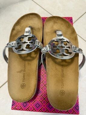 Tory Burch Metallic Silver Logo Thong Sandals. Worn once at a beach resort